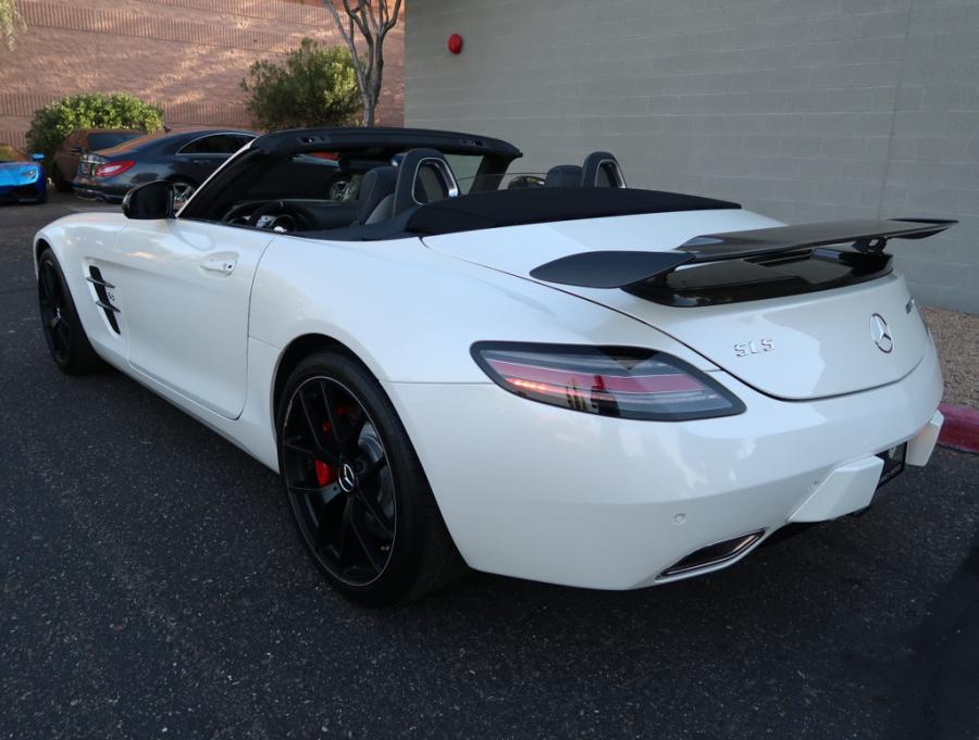  Mercedes-Benz SLS AMG GT Roadster Final Edition (R197) 2015 года  (фото 5 из 74)